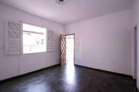 Casa à venda com 3 quartos, 100m² em Santa Rosa, Niterói