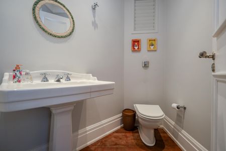 Apartamento à venda com 272m², 4 quartos e 5 vagasLavabo