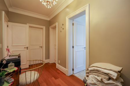 Apartamento à venda com 272m², 4 quartos e 5 vagasSuíte 1