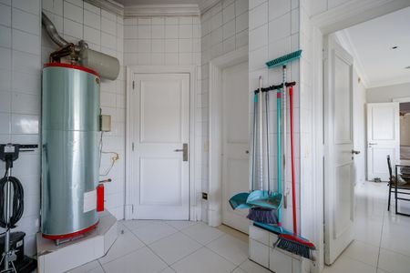 Apartamento à venda com 272m², 4 quartos e 5 vagasÁrea de Serviço