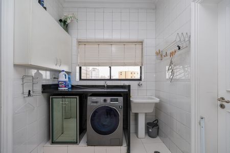 Apartamento à venda com 272m², 4 quartos e 5 vagasÁrea de Serviço