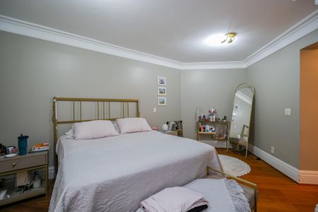 Apartamento à venda com 272m², 4 quartos e 5 vagasSuíte 1