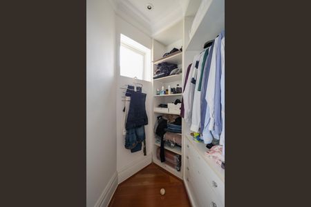 Apartamento à venda com 272m², 4 quartos e 5 vagasSuíte 1