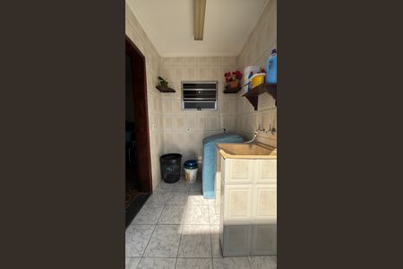 Casa à venda com 139m², 2 quartos e 8 vagasQuintal - Area de Serviço