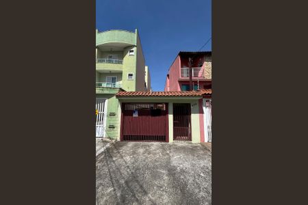 Casa à venda com 139m², 2 quartos e 8 vagasFachada