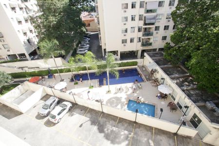 Apartamento para alugar com 90m², 3 quartos e 1 vagaÁrea comum - Piscina