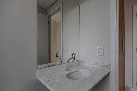 Apartamento para alugar com 57m², 2 quartos e 1 vagaBanheiro - Quarto 2 - Suíte