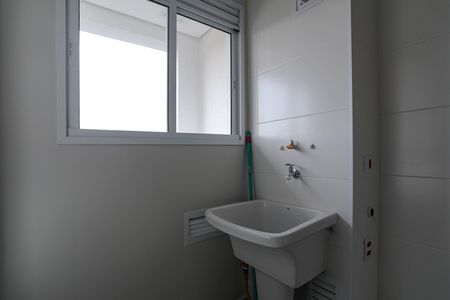 Apartamento para alugar com 57m², 2 quartos e 1 vagaÁrea de Serviço