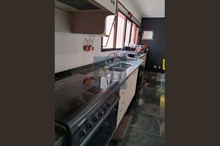 Apartamento à venda com 240m², 4 quartos e 3 vagas