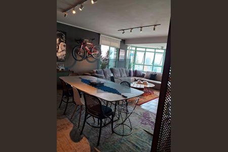 Apartamento à venda com 4 quartos, 240m² em Vila Boaventura, Jundiaí