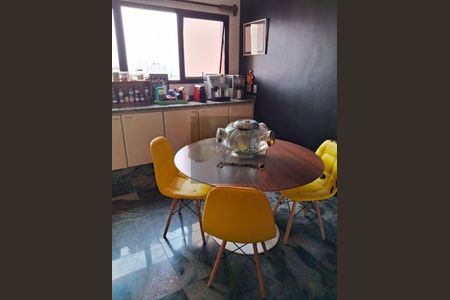 Apartamento à venda com 4 quartos, 240m² em Vila Boaventura, Jundiaí