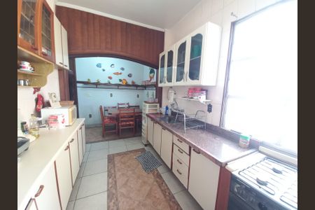 Apartamento para alugar com 142m², 2 quartos e 2 vagasCozinha