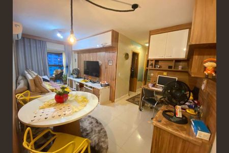 Apartamento à venda com 70m², 2 quartos e 1 vaga