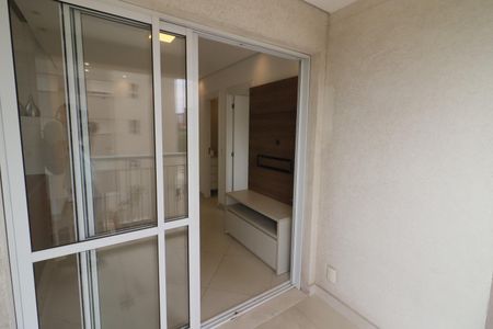 Sala de apartamento para alugar com 1 quarto, 41m² em Umuarama, Osasco
