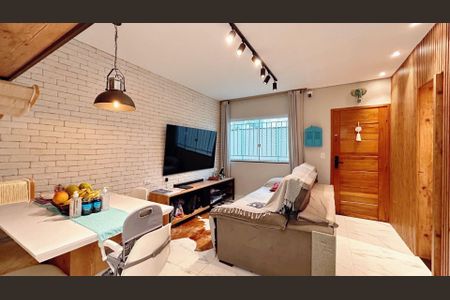 Casa à venda com 3 quartos, 145m² em Vila Matilde, São Paulo