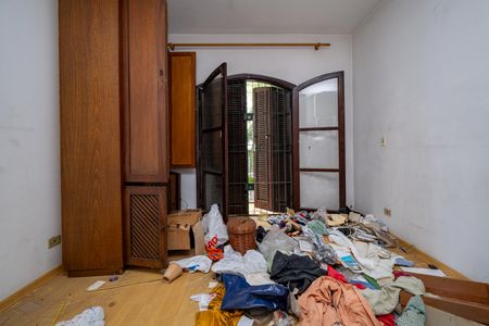 Suíte de casa à venda com 3 quartos, 150m² em Vila Alexandria, São Paulo