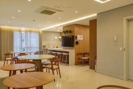 Studio para alugar com 40m², 1 quarto e sem vaga Studio para alugar com 40m², 1 quarto e sem vagaÁrea comum - Salão de festas