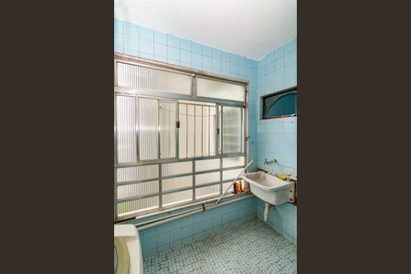 Apartamento à venda com 110m², 3 quartos e 1 vagaÁrea de Serviço