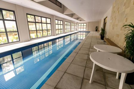 Apartamento à venda com 60m², 2 quartos e 1 vagaPiscina Coberta