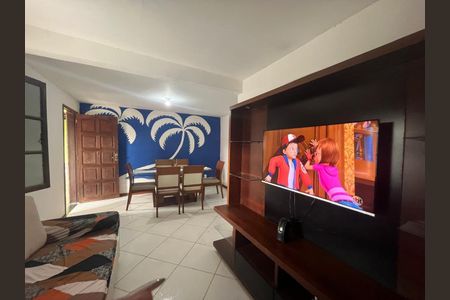 Casa à venda com 3 quartos, 450m² em Santa Barbara, Niterói