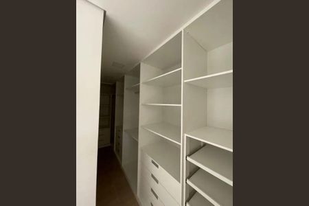 Casa à venda com 5 quartos, 221m² em Várzea das Moças, Niterói