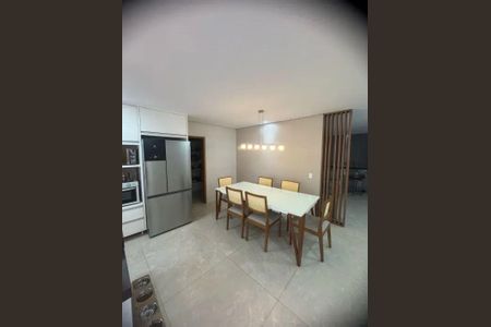 Casa à venda com 5 quartos, 221m² em Várzea das Moças, Niterói