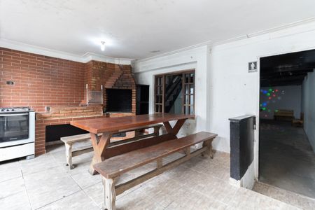 Casa à venda com 150m², 4 quartos e 1 vaga Casa à venda com 150m², 4 quartos e 1 vagaChurrasqueira da Casa 1