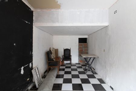 Casa à venda com 150m², 4 quartos e 1 vaga Casa à venda com 150m², 4 quartos e 1 vagaGaragem