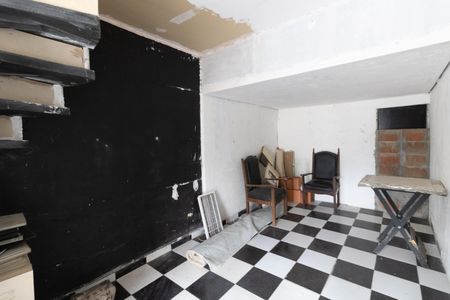 Casa à venda com 150m², 4 quartos e 1 vaga Casa à venda com 150m², 4 quartos e 1 vagaGaragem