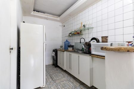 Casa à venda com 150m², 4 quartos e 1 vaga Casa à venda com 150m², 4 quartos e 1 vagaCozinha da Casa 3