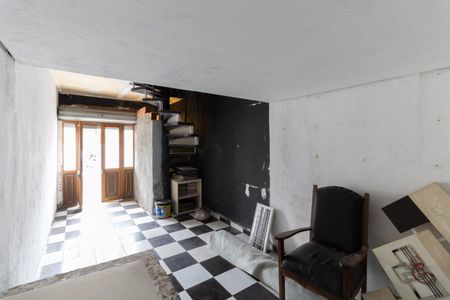 Casa à venda com 150m², 4 quartos e 1 vaga Casa à venda com 150m², 4 quartos e 1 vagaGaragem