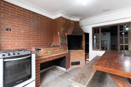 Casa à venda com 150m², 4 quartos e 1 vaga Casa à venda com 150m², 4 quartos e 1 vagaChurrasqueira da Casa 1