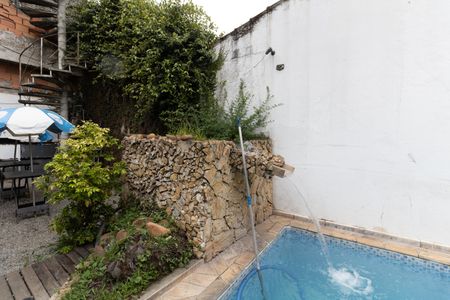 Casa à venda com 150m², 4 quartos e 1 vaga Casa à venda com 150m², 4 quartos e 1 vagaPiscina da Casa 1