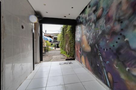 Casa à venda com 150m², 4 quartos e 1 vaga Casa à venda com 150m², 4 quartos e 1 vagaEntrada das Casas 1 e 2