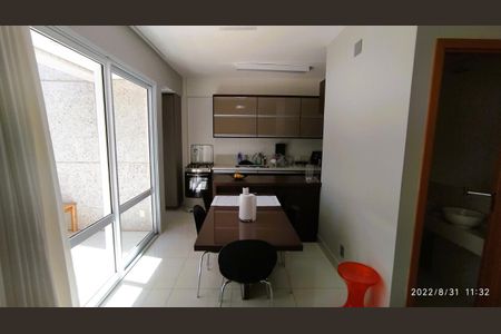 Apartamento à venda com 2 quartos, 70m² em Vila da Serra, Nova Lima