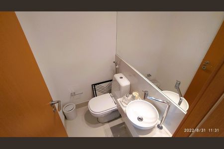 Apartamento à venda com 2 quartos, 70m² em Vila da Serra, Nova Lima