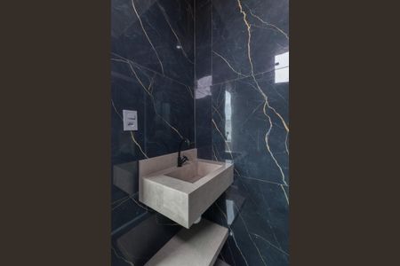 Casa para alugar com 200m², 2 quartos e sem vaga Casa para alugar com 200m², 2 quartos e sem vagaBanheiro Suíte