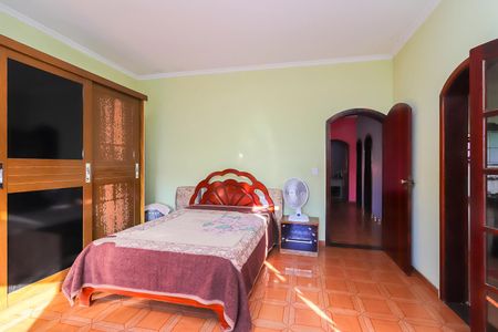 Casa para alugar com 250m², 5 quartos e 2 vagasQuarto 1 - Suíte