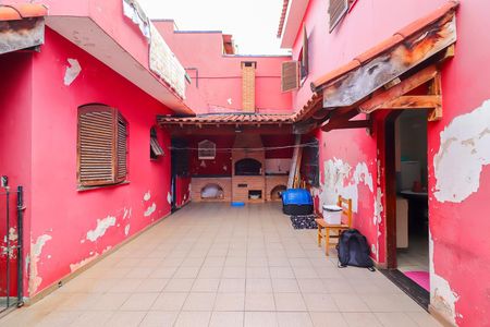 Casa para alugar com 250m², 5 quartos e 2 vagasQuintal / Espaço Gourmet