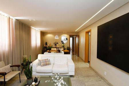 Apartamento à venda com 105m², 3 quartos e 2 vagasSala