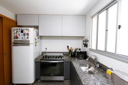 Apartamento à venda com 105m², 3 quartos e 2 vagasCozinha