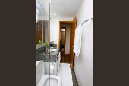 Apartamento à venda com 105m², 3 quartos e 2 vagasBanheiro Social