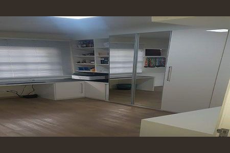 Casa à venda com 2 quartos, 55m² em Sapê, Niterói