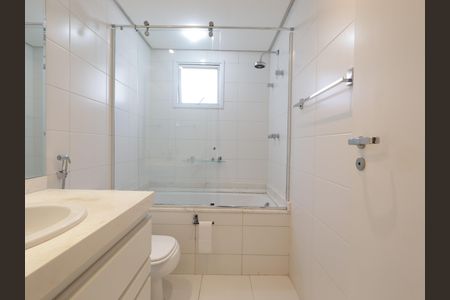 Apartamento à venda com 132m², 2 quartos e 2 vagasBanheiro da Suíte 2