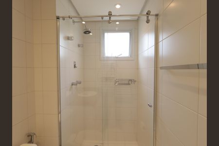 Apartamento à venda com 132m², 2 quartos e 2 vagasBanheiro da Suíte 1