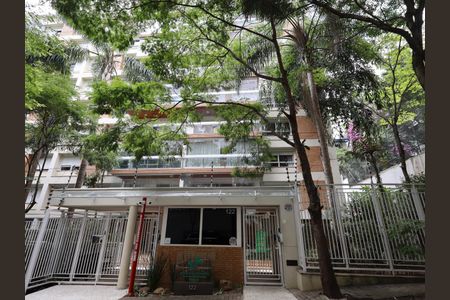 Apartamento à venda com 132m², 2 quartos e 2 vagasFachada