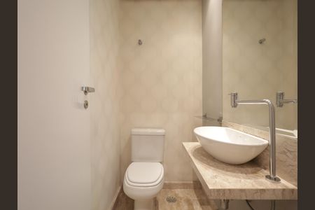 Apartamento à venda com 132m², 2 quartos e 2 vagasLavabo