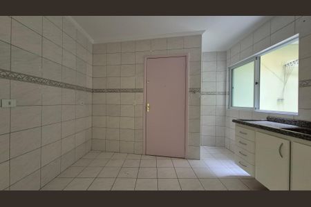 Apartamento para alugar com 80m², 2 quartos e 2 vagasCozinha