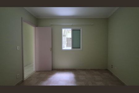 Quarto de apartamento para alugar com 2 quartos, 80m² em Vila Alpina, Santo André