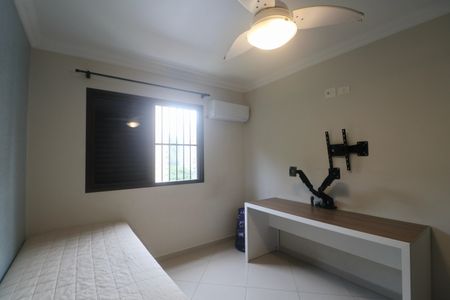 Apartamento para alugar com 163m², 4 quartos e 2 vagas Apartamento para alugar com 163m², 4 quartos e 2 vagasQuarto 2